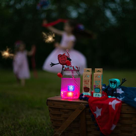 Light Up Cubes | Sammy | Red