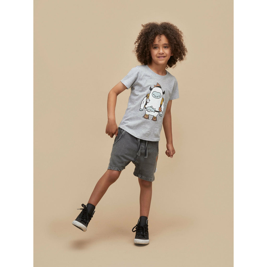 Yeti T-shirt With Charcoal Slouch Short Set