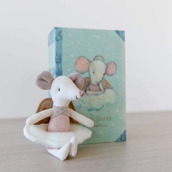 Big Sister Mouse In Book | Angel Stories
